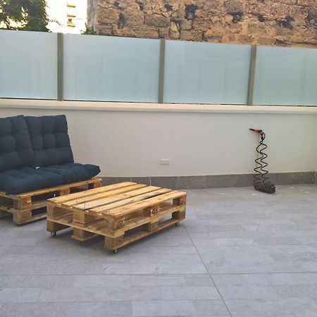 Sacra Famiglia Ausonia Apartment باليرمو المظهر الخارجي الصورة