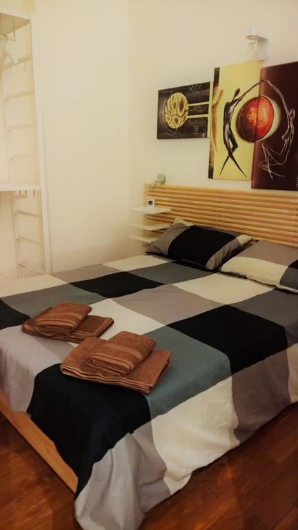Sacra Famiglia Ausonia Apartment باليرمو المظهر الخارجي الصورة